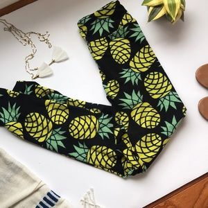 LuLaRoe Pants - π¦ Unicorn LuLaRoe Leggings with pineapples π LuLaRoe Pants - π¦ Unicorn LuLaRoe Leggings with pineapples π